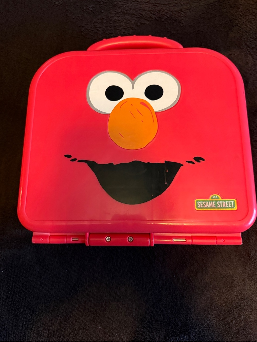 Sesame Street Elmo Pink-Red Carry Case with Graphic Face
